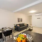 Beautiful Modern 2br