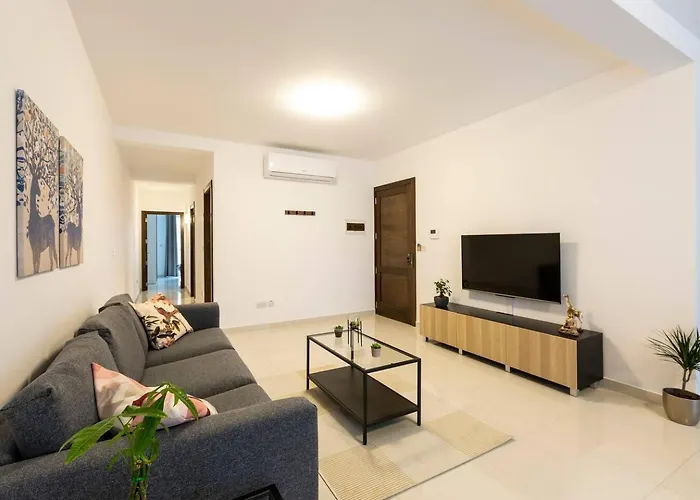 Beautiful Modern 2br Daire Ta Xbiex