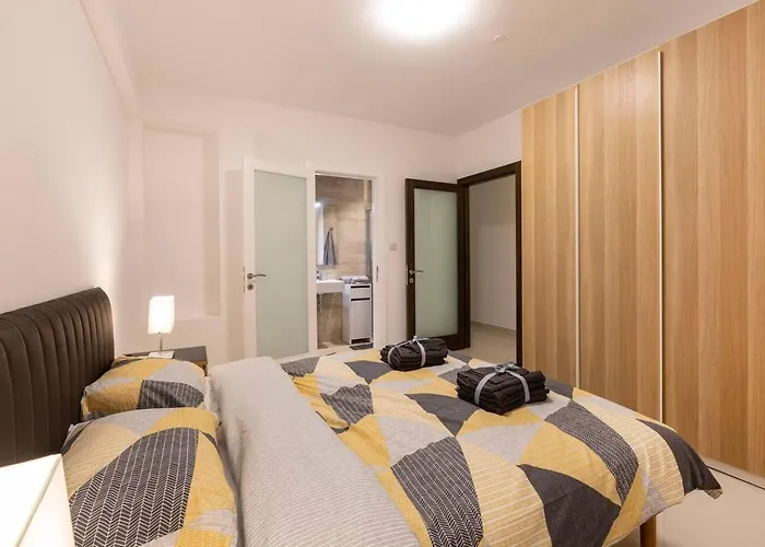 Beautiful Modern 2br Daire