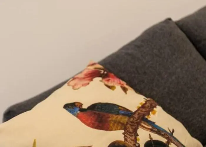 Apartment Beautiful Modern 2br *